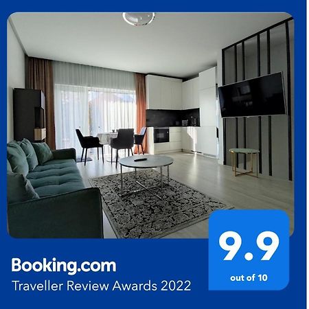 New J&R Apartment Near Girstutis, Free Private Parking & Self Check-In Kaunas Bagian luar foto