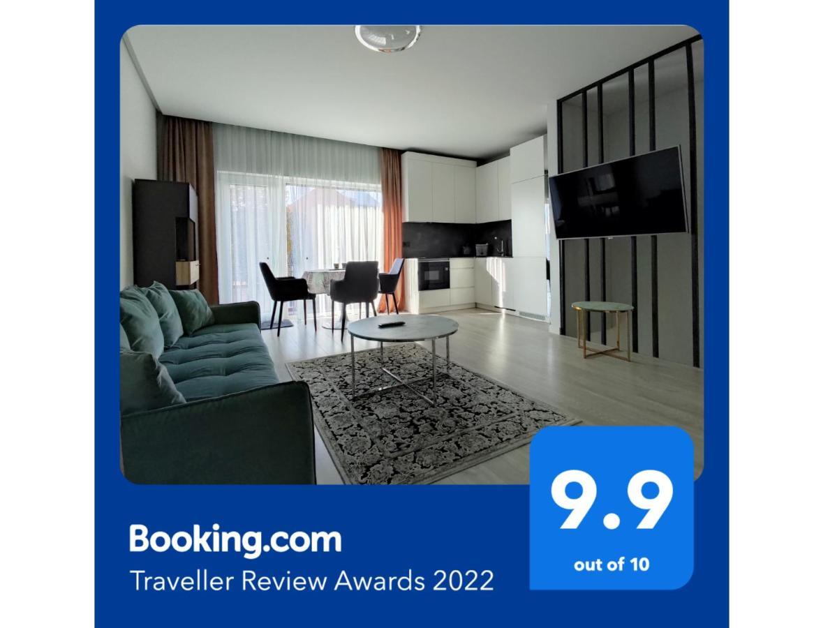 New J&R Apartment Near Girstutis, Free Private Parking & Self Check-In Kaunas Bagian luar foto