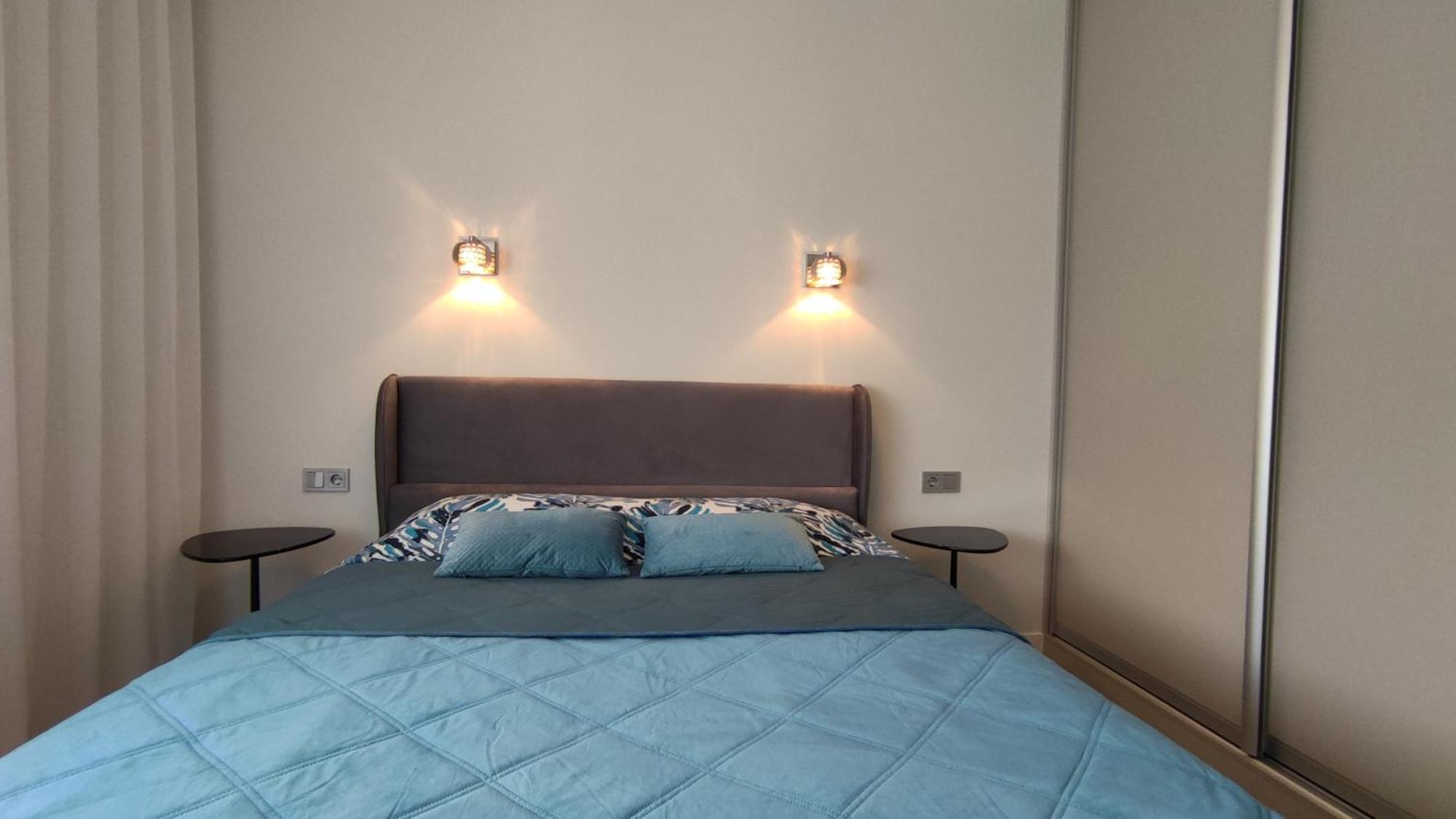 New J&R Apartment Near Girstutis, Free Private Parking & Self Check-In Kaunas Bagian luar foto