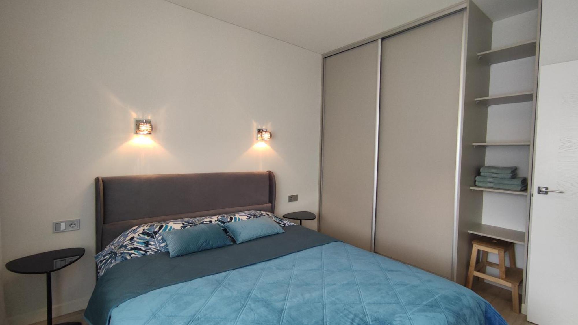New J&R Apartment Near Girstutis, Free Private Parking & Self Check-In Kaunas Bagian luar foto