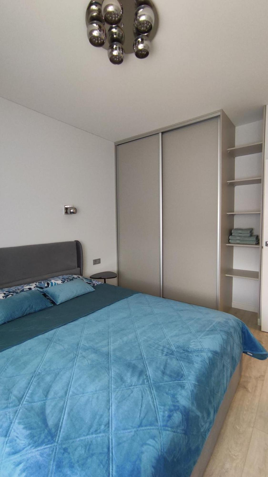New J&R Apartment Near Girstutis, Free Private Parking & Self Check-In Kaunas Bagian luar foto