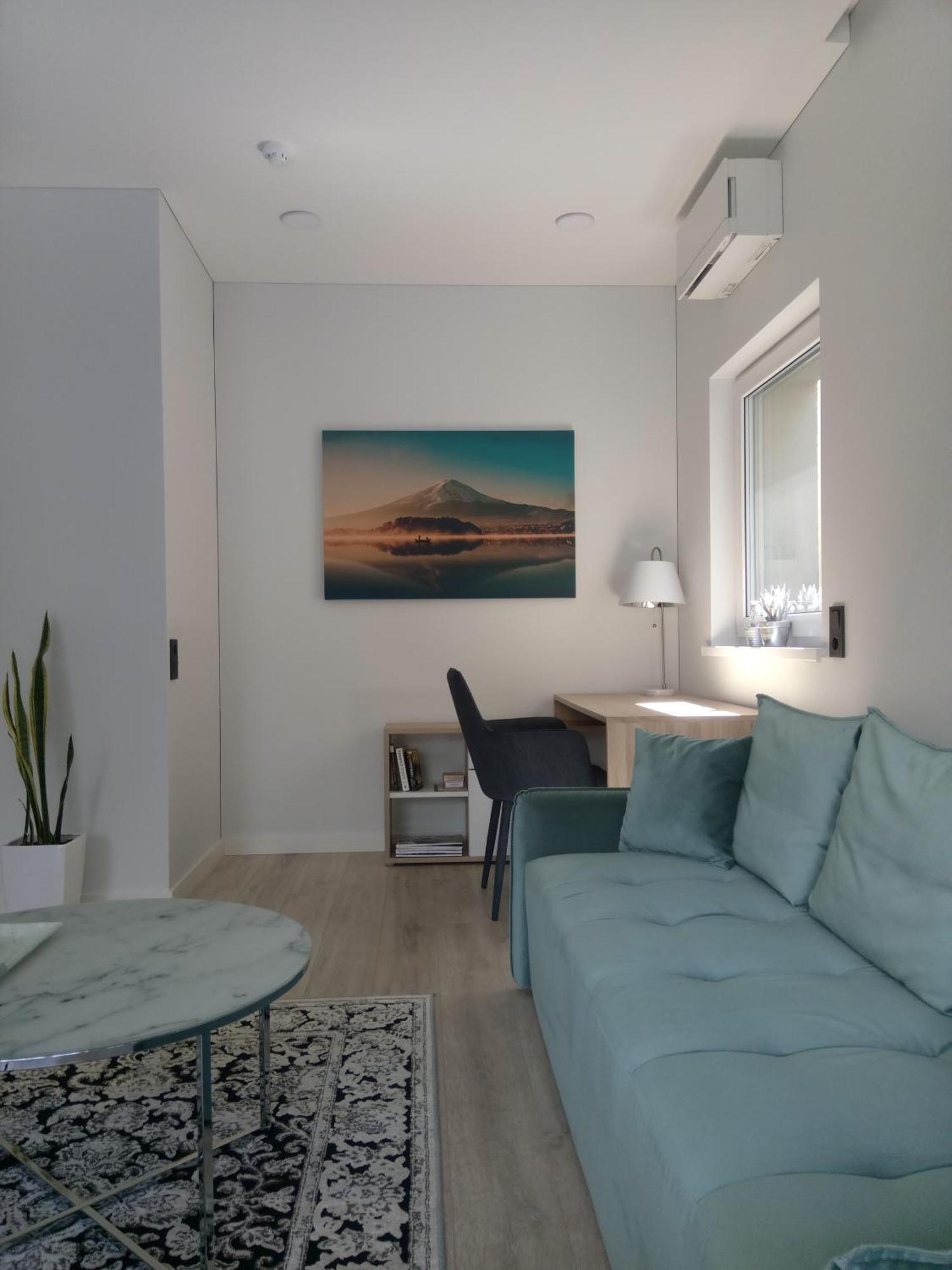 New J&R Apartment Near Girstutis, Free Private Parking & Self Check-In Kaunas Bagian luar foto