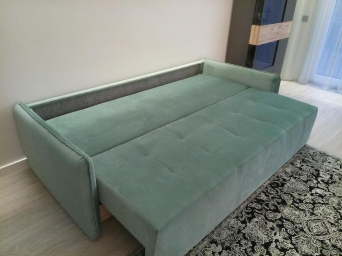 New J&R Apartment Near Girstutis, Free Private Parking & Self Check-In Kaunas Bagian luar foto